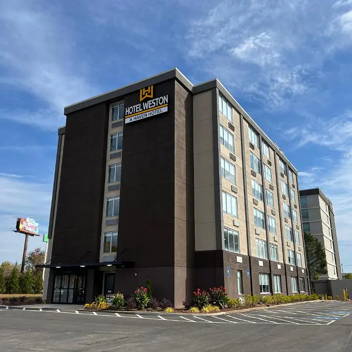 Hotel Weston 2164 Kingston Court, Marietta, GA 30067 - Master
